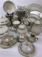 160+pc.Hutschenreuther Porcelain China for 12