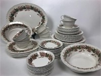 45+pc. Wedgewood Wildbriar English Porcelain China