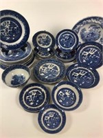 30+pc Deep Cobalt Blue Willow Plates & Bowls