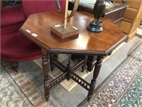 EDWARDIAN OCCASIONAL TABLE