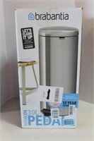 Brabantia Step Trash Can LPNPM005600724