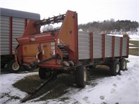 H&S 16' TWIN AUGER FEEDER BOX