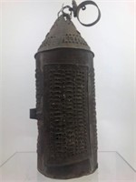 EarlyAmerican Primitive Punch Tin Toleware Lantern