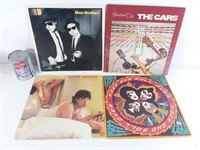 4 vinyles dont the Blues Brothers and Kiss