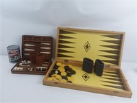 2 jeux de backgammon board sets