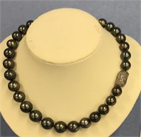 An 18" princess length Tahitian cultured pearl nec