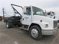 1999 FL60 Freightliner w/ Hay Retriever Bed