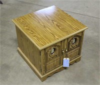 Wood End Table, Approx 22"x19"x22"