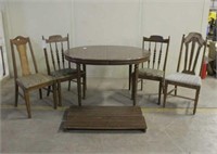 Table, (4) Chairs & (2) Leaves, Approx 51"x38"x29"
