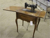 White Rotary Sewing Machine w/Stand
