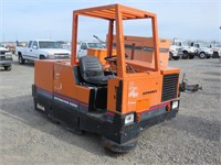 Advance Retriever 5800 Sweeper