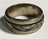Mexico Sterling Silver Ring With Rotating Center