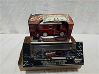 2 Snap-on and FunRise model trucks - new in