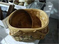 Basket and vintage wooden bowl