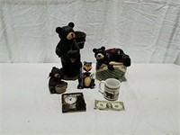 Bear themed cookie jar and other decorative items