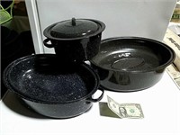 Graniteware roasters and pan