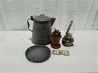 Granite coffee pot and pie pan and 2 kerosene