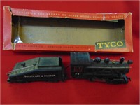 TYCO HO Scale Delaware & Hudson Locomotive w. box