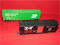 (2) HO Scale Freight Cars