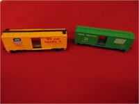 (2) HO Scale Freight Cars