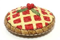 Oggi Lidded Cherry Pie Plate