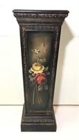 Nice Display Stand with Floral Motif