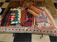 GROUPING OF RUGS, TEXTILES AND MORE