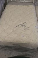 Simmons Full XL Mattress Set