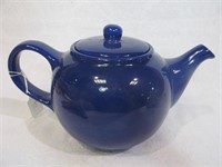 Blue tea pot, Romania