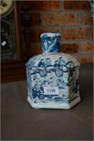 Chinese ceramic tea caddy,