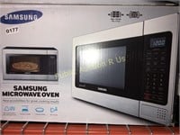 SAMSUNG $210 RETAIL MICROWAVE OVEN-ATTENTION