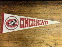Cincinnati Reds pennant
