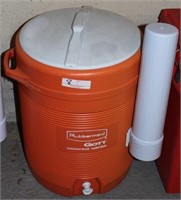 Gott Rubbermaid 10 gallon insulated water cooler