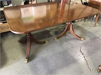 Duncan Phyfe style dining room table