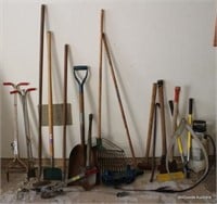 21 Pc Lot - Tools - Hand Tools