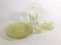 Lot of Eight Pieces of Yellow Florentine Dishes