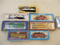 Lot de 7 wagons de marque Tyco,Bachmann