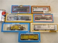 Lot de 7 wagons de marque Tyco,Bachmann
