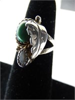 Silver & Turquoise w Mother of Pearl Gemstone Ring