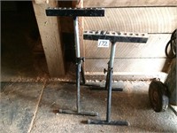 2 WOOD STOCK FEEDER STANDs