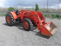 Kubota M9000 Wheel Tractor with Loader Attachment