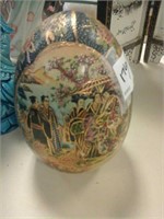 A Japan ceramic egg