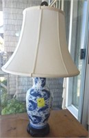 BLUE AND WHITE COYFISH LAMP