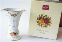 Royal Albert 'Old Country Roses' Holiday vase,