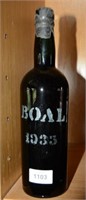 Bottle of Boal Madeira 1933, wax sealed