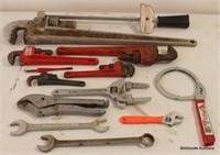 13 Pc Lot - Tools - Wrenches / Vice Grips