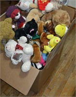 Very Large Box Numerous Stuffed Bears & Plush