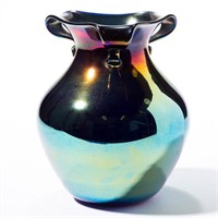 IMPERIAL FREE HAND ART GLASS VASE, blue