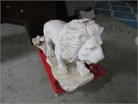 Heavy marble or granite lion