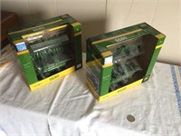 JOHN DEERE 680 COMBINE REPLICAS W/BOX    (2 PCS)